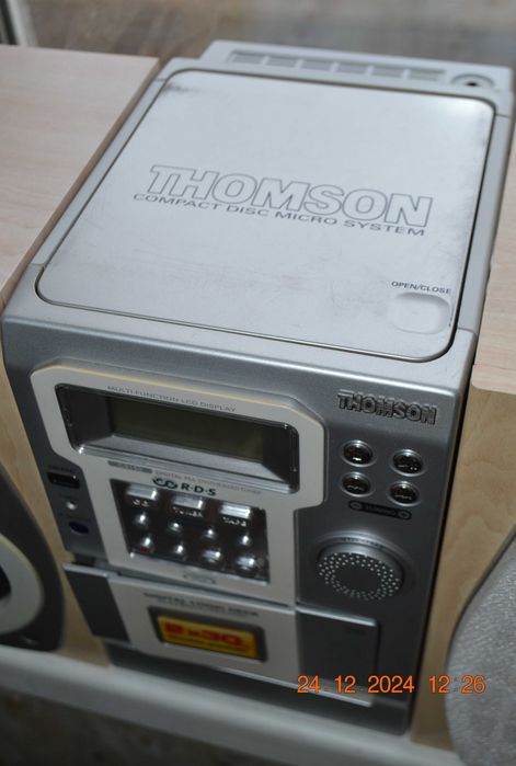 Музыкальный центр "Thomson" CS150. Impedance: 8 Ohm. Music power: 30 W