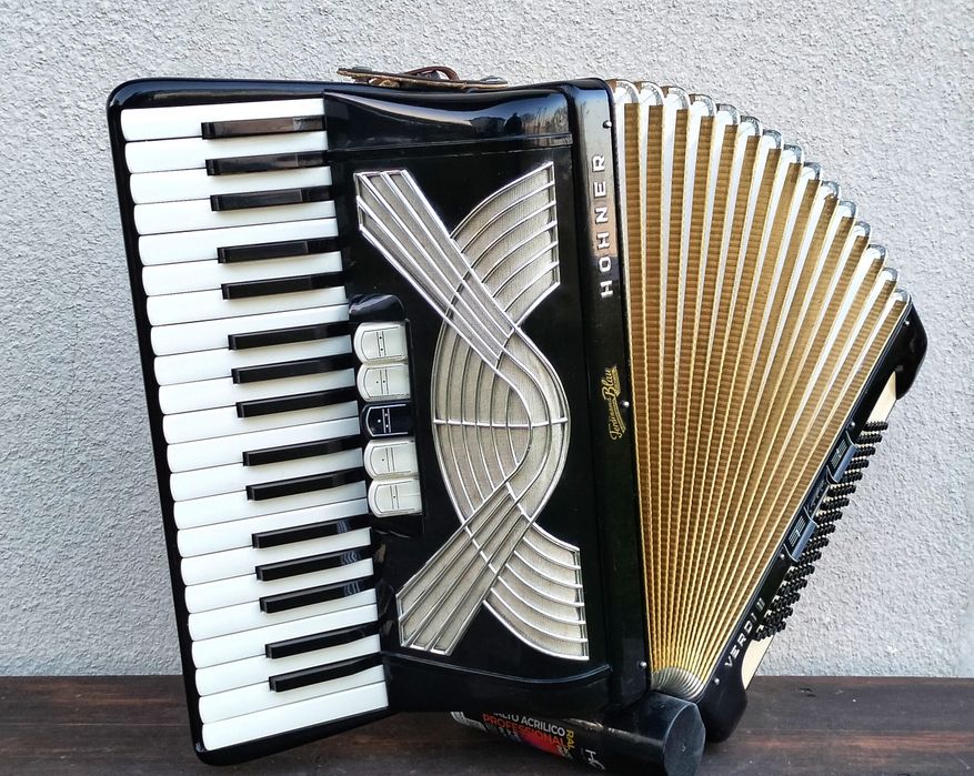 Akordeon Hohner Verdi II 96 basów
