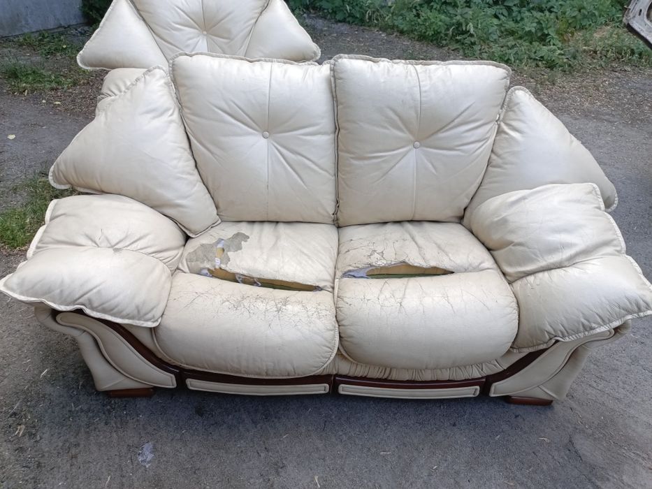 Продам Диван і крісло