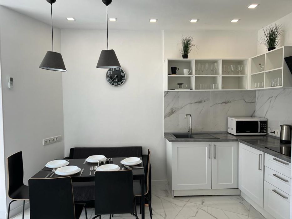 Подобово 3х кімнатна квартира біля ЖД.в ЖК квартет