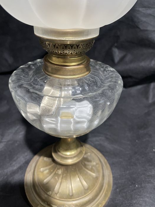 Керосиновая лампа