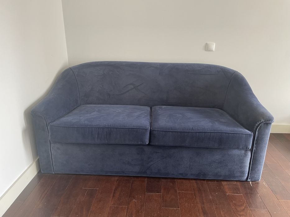 Sofa azul (interior)