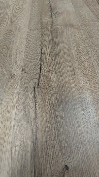 Panele podłogowe laminowane SWISS KRONO D3282 AC3/8mm drewno naturalny