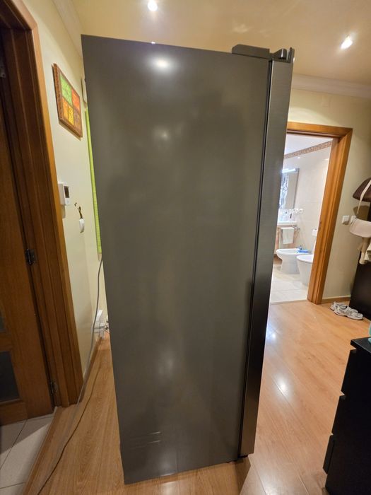 Frigorífico Americano Haier Inox 514L, como novo, impecável. RECOLHA HOJE