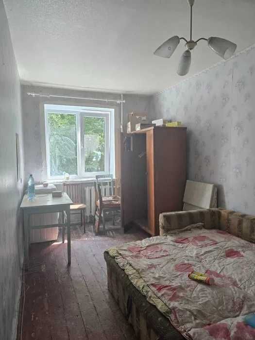 Продам 2-х к. кв. м. Индустриальная. ул.Роганская. DN