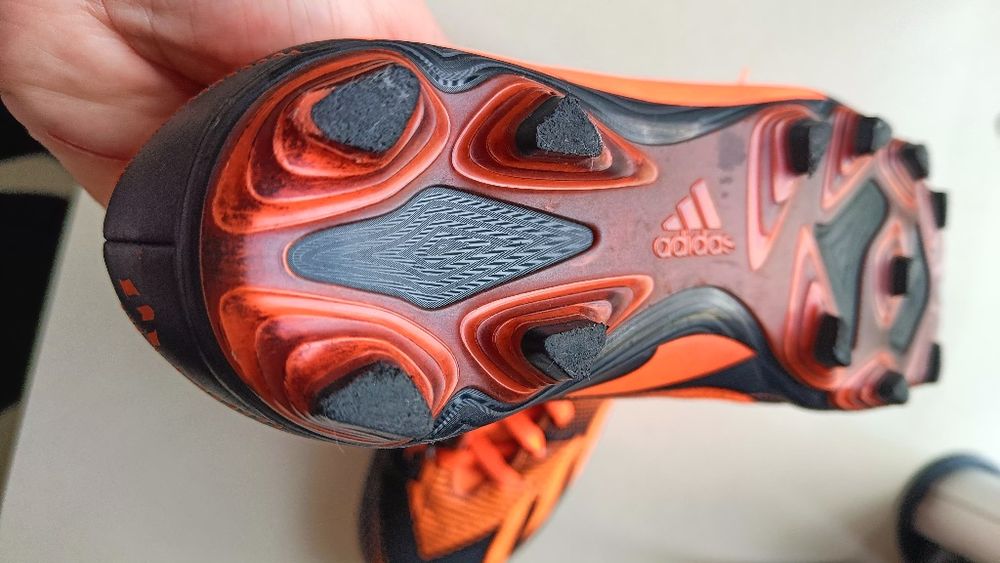 36 korki Adidas pomarańczowy