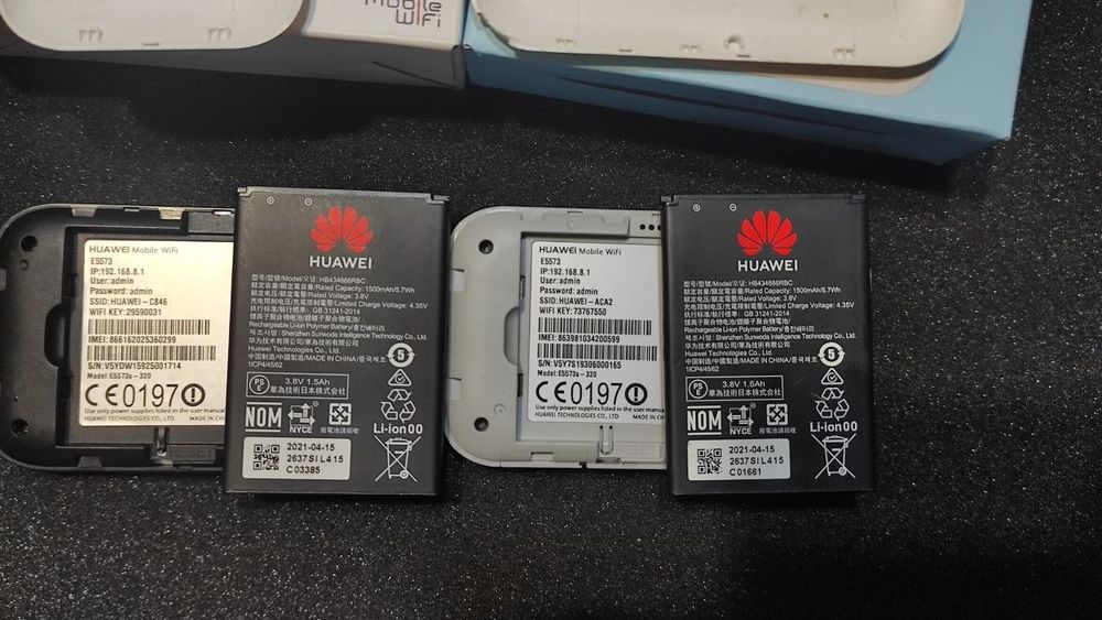 Роутер Huawei E5573Cs-320