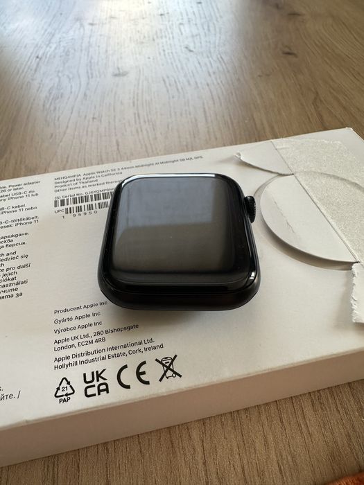 Apple watch se3 44mm stan bdb bateria 100% gwarancja wrocław