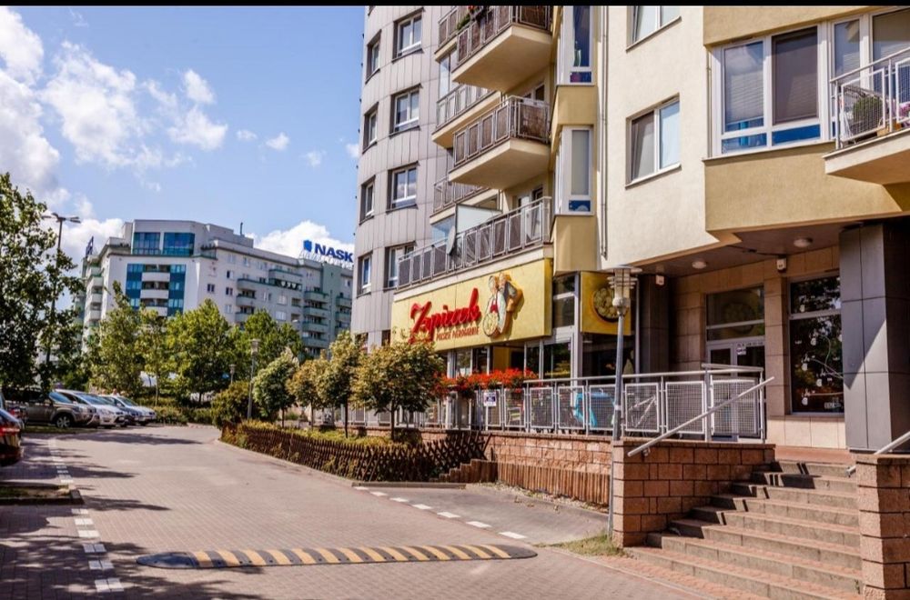 Kabaty nocleg na dobę parking gratis metro wifi tanio faktura