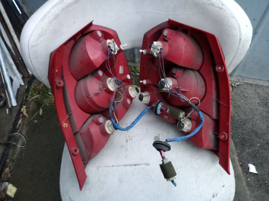 Задние фонари Chevrolet Aveo T 200 фонарь стоп Шевроле Лачетті