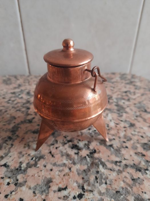 Varias peças em cobre