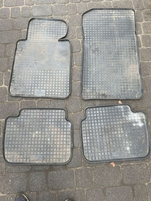 dywaniki alka gumowe bmw e46 sedan komb coupe