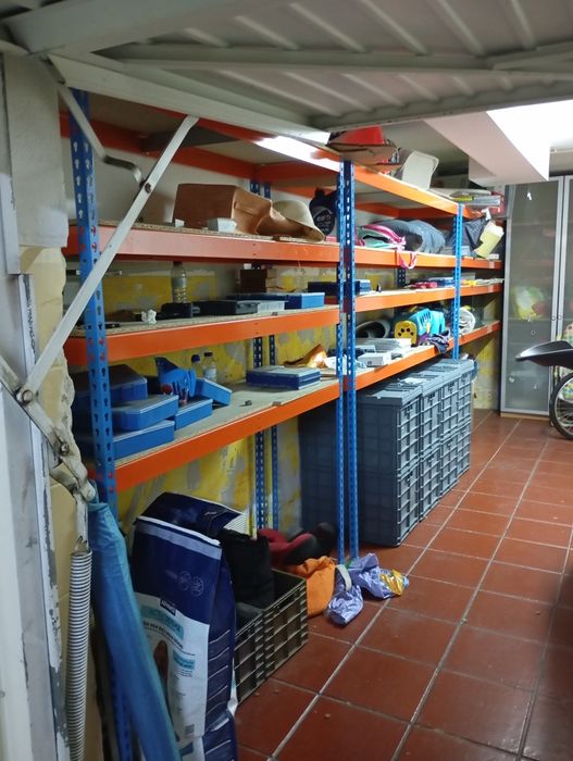 Estantes  metalicas