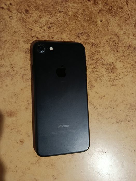 Айфон 7 все працює