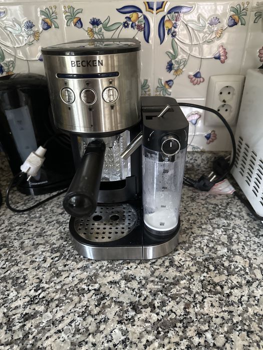 Maquina do cafe becken