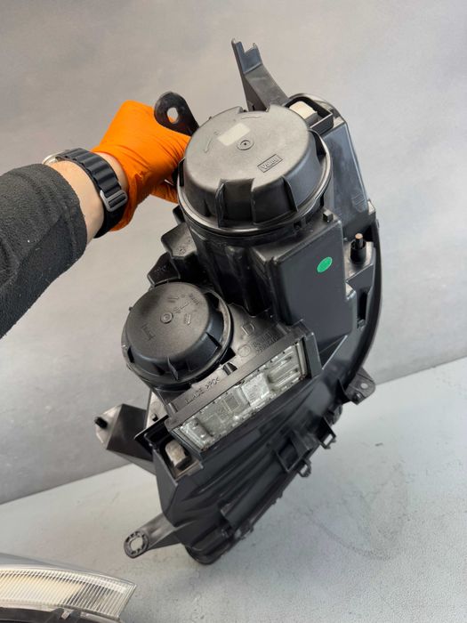 Citroen C8 Lampy Przód Przednie Xenon Kompletne Lewa+Prawa EU Ładne