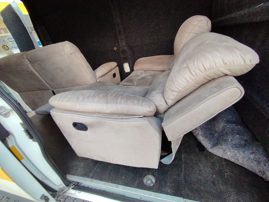 Sofá de 2 lugares c/relax