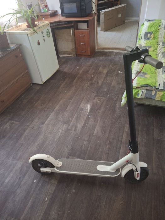 Електро самокат майже новий