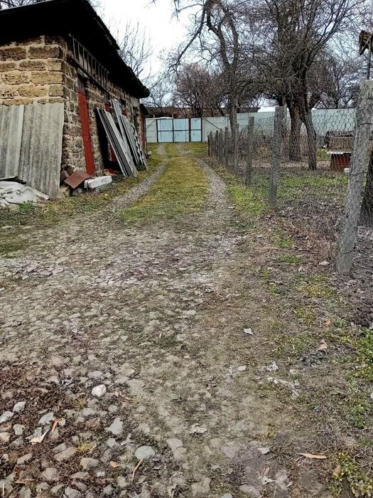 Частина будинку,три кімнати!
