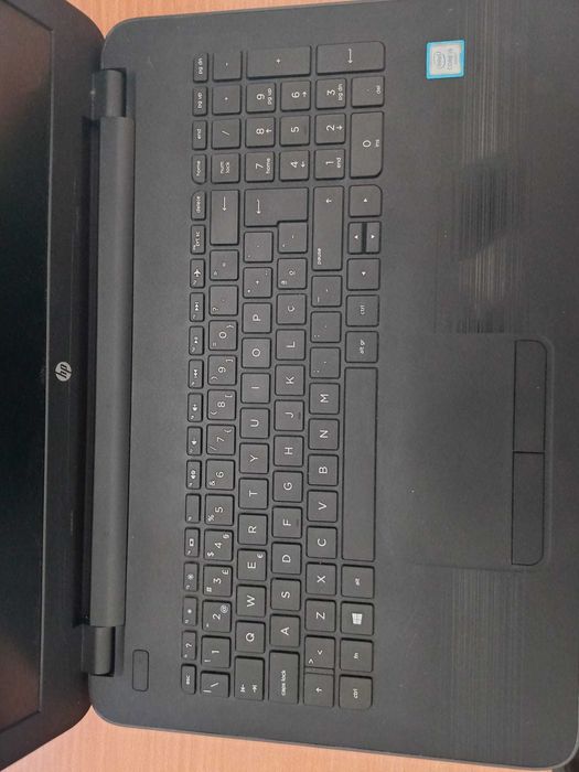 Portátil Recondicionado HP 250 GS