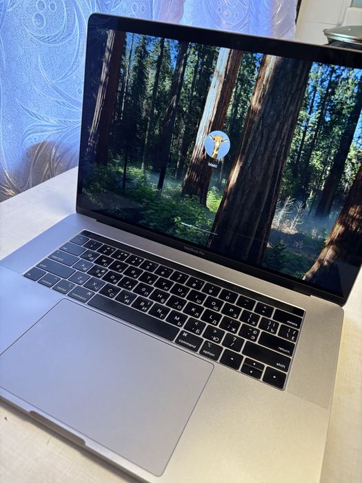 Macbook pro 2018 15”