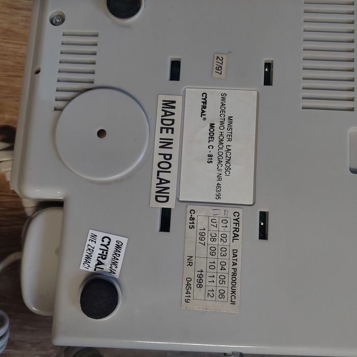 Polski telefon stacjonarny CYFRAL C-815