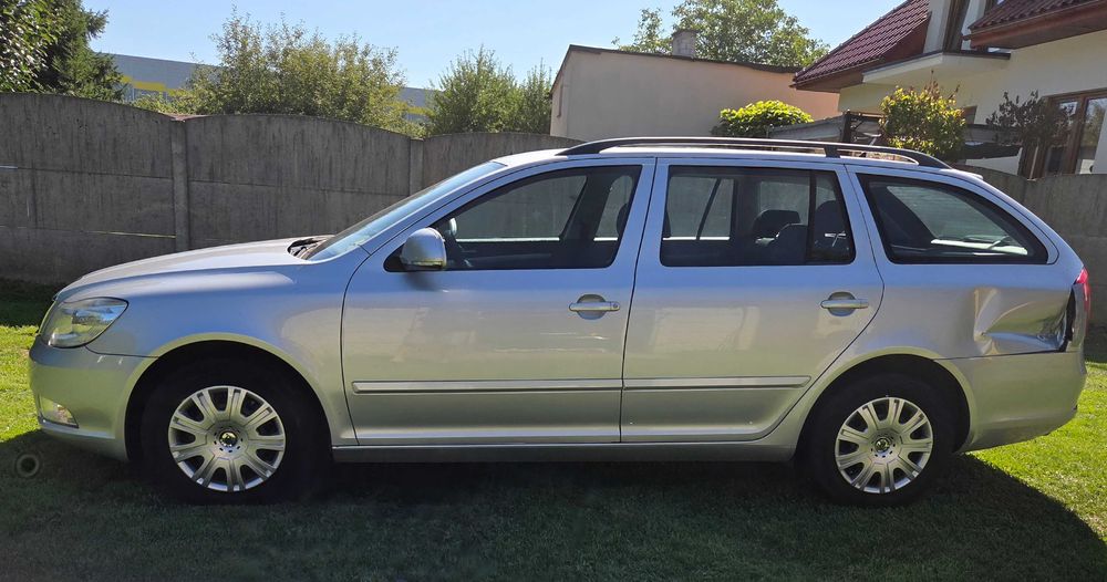 Skoda Octavia 1.8 Benzyna | 2011 | 233 tys. km |