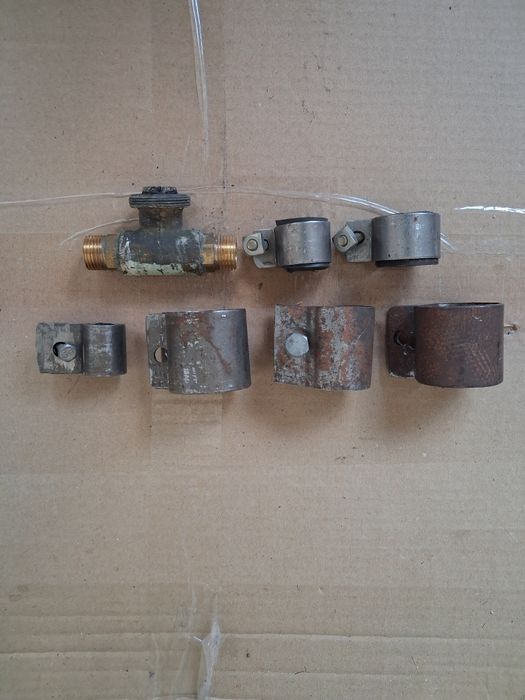 Хомути для труб, сантехнічний ремонт