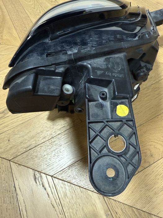 Maserati Grecale Lampa lewa przód