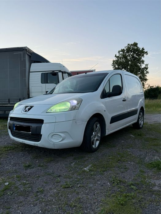 Sprzedam samochod  peugeot partner 3, 2011r. 1.6 HDI