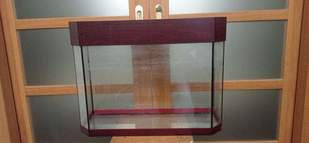 Аквариум  с крышкой 26 л