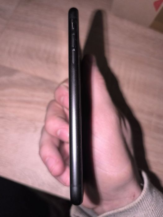 Продам айфон 11 , на 128 памяті