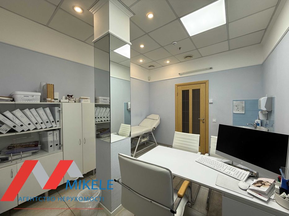 Приміщення 190м2 Дніпровська набережна 25-Б м. Осокорки ТЦ River Mall