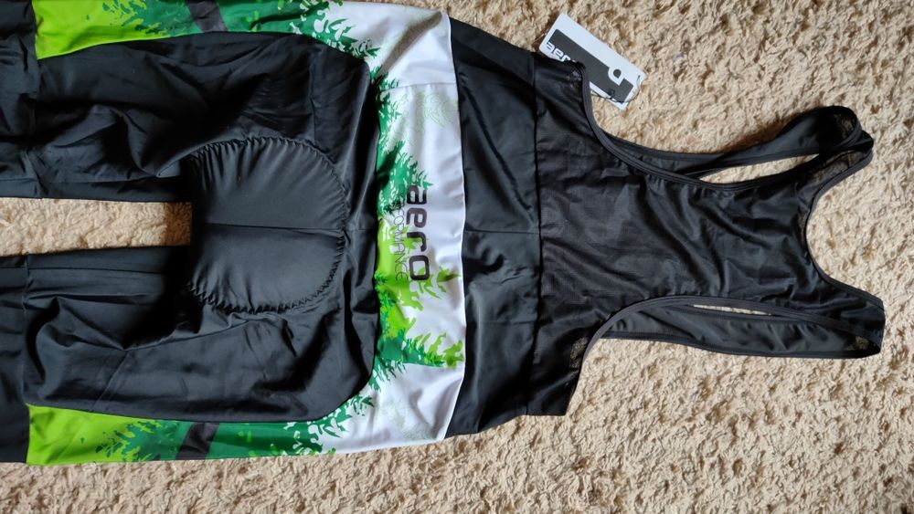 Велокомбинезон aero новый 4 XL