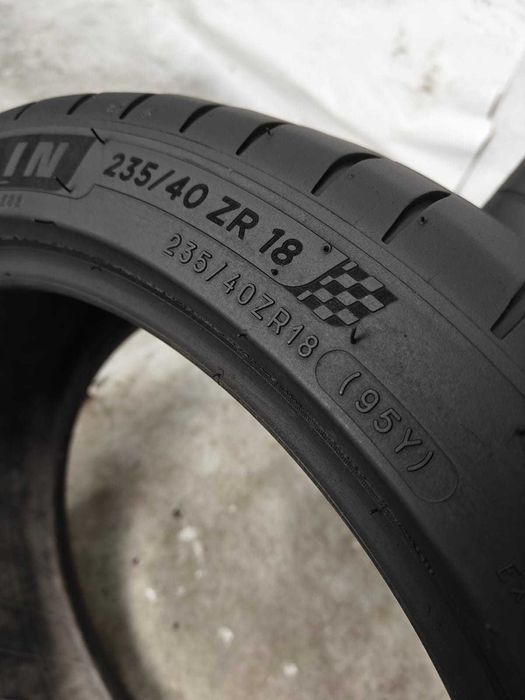 Шини літні 2шт Michelin Pilot Sport 4 R18 235/40 95Y XL шини літні