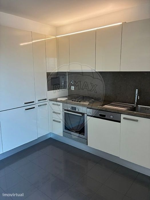Apartamento T1 para arrendamento