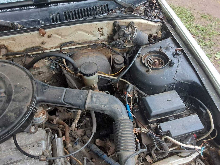 Mazda 626 1988 года