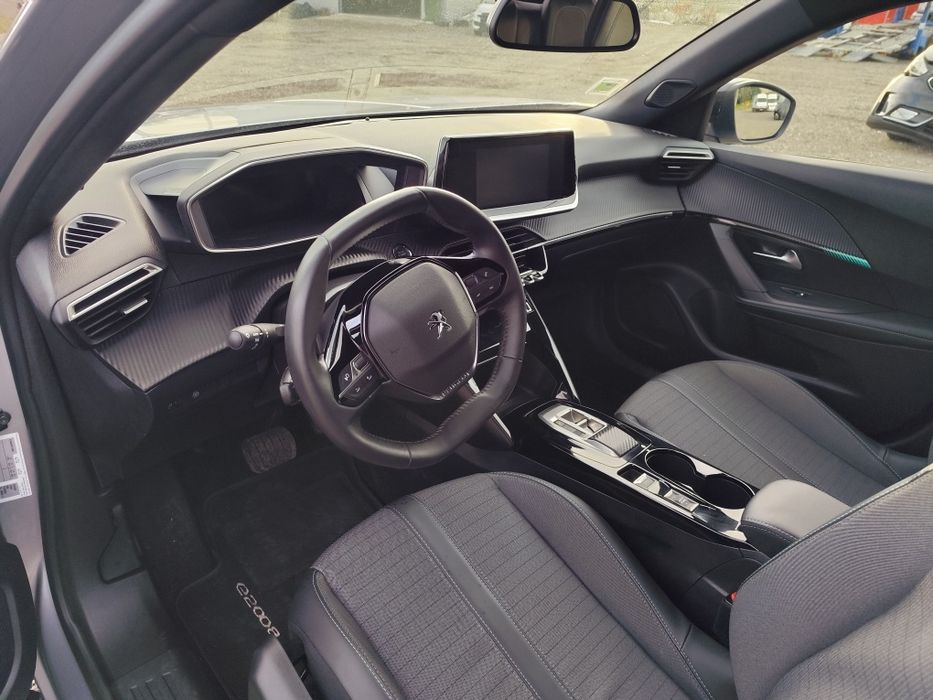 Peugeot 2008-E Eléctrico 2023