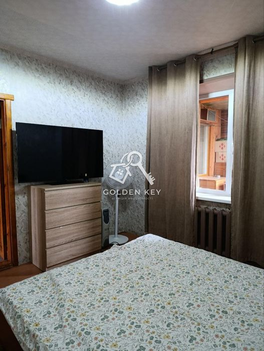 Продаж 3-кімнатної квартири на Бизова