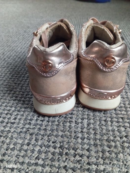 Buty damskie sneakersy marki Tom Tailor r. 41