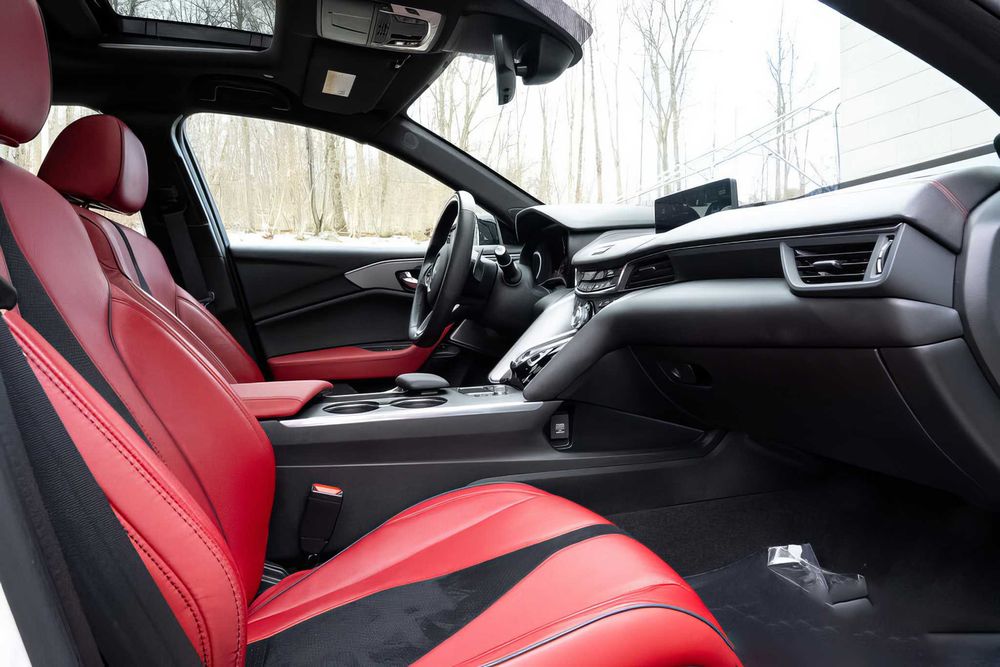 Acura TLX      2023