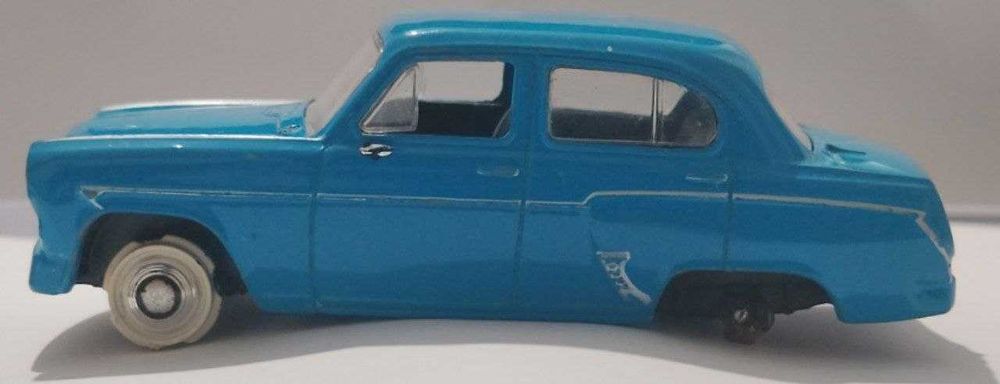 Кузов Москвич 407 Автолегенди СССР 1:43