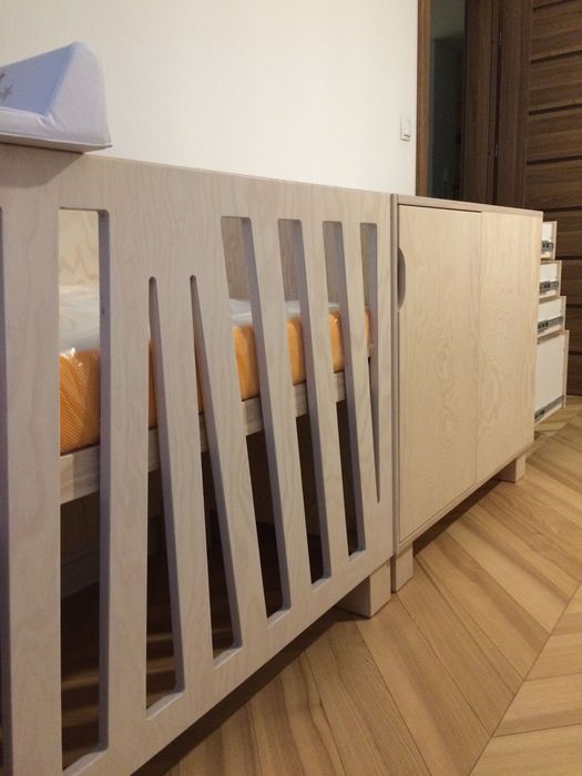 Łóżeczko 120x60  + komoda z przewijakiem