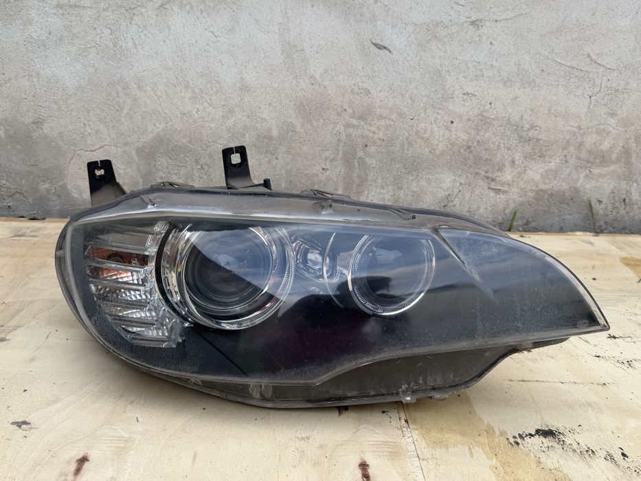 Lampa prawa przód przednia BMW X6 E71