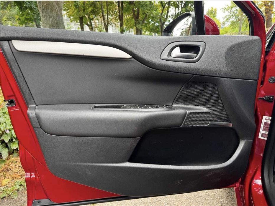 Продаю авто Сітроен С4 2011