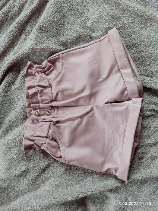 Продам одяг для дівчинки