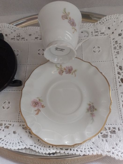 Chávena com pires em porcelana Limoges