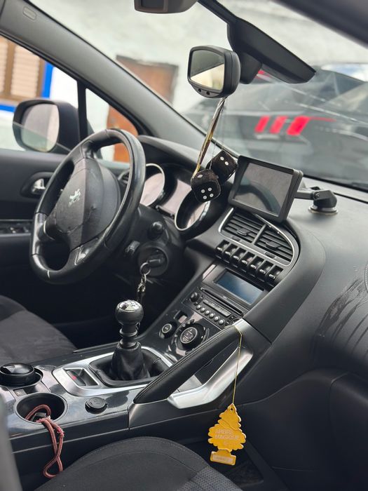 Pegeout 3008 1.6 HDI