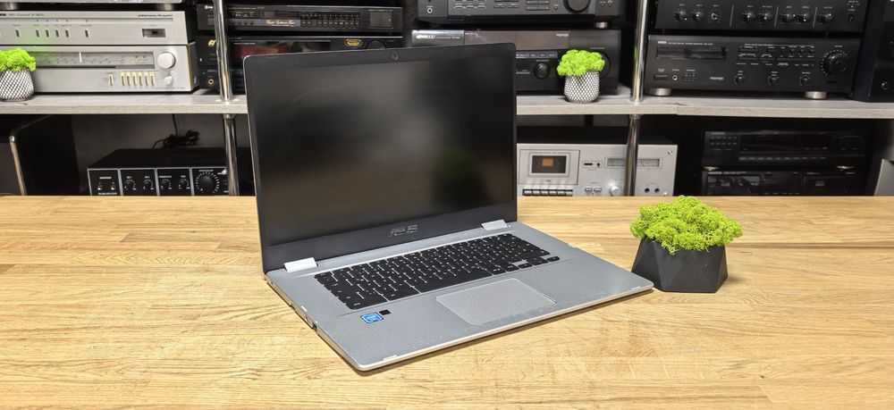 Ноутбуки Asus UX320/Asus розібраний/Asus C523N/Дефект