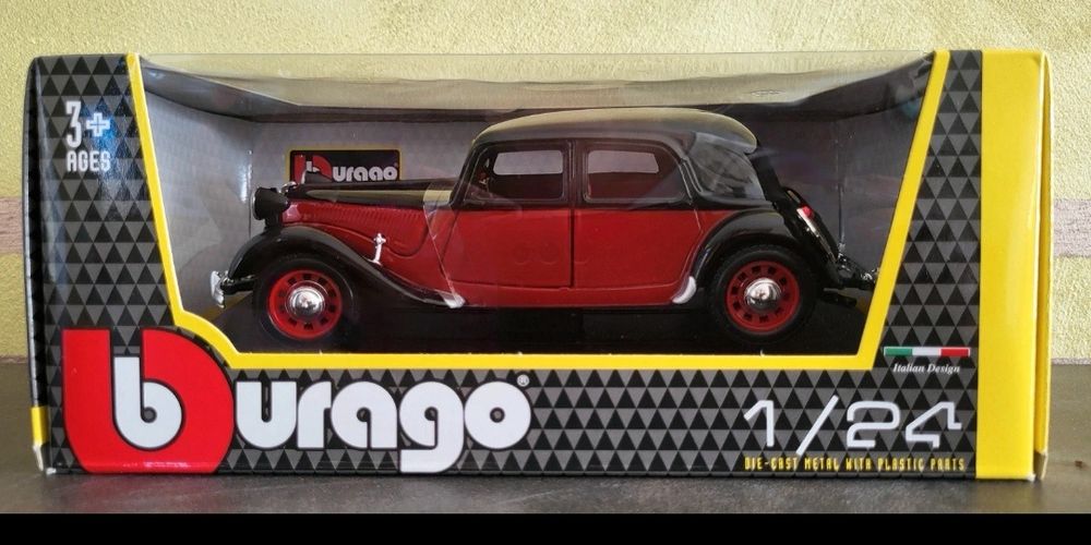 Citroën T.A 15CV Burago 1/24